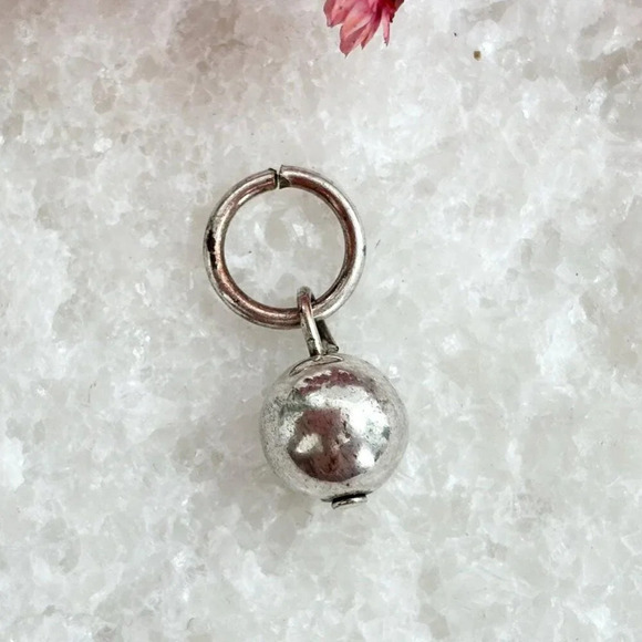 Tiny Dainty silver tone Ball Shaped Vintage Pendant | Charm | Trinket - Picture 1 of 9
